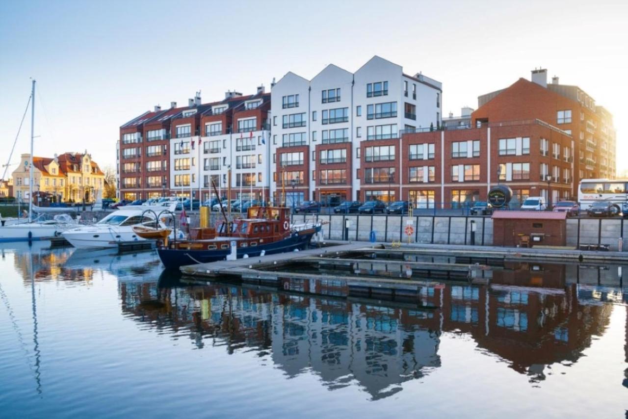 Wave Apartments - Szafarnia Old Town Gdansk Bagian luar foto